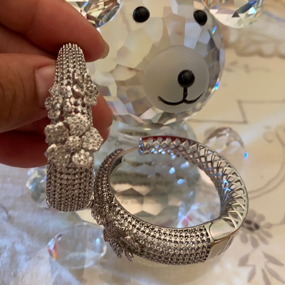 Jewerly